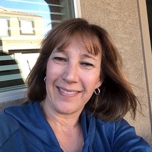Meet your Posher, Carol
